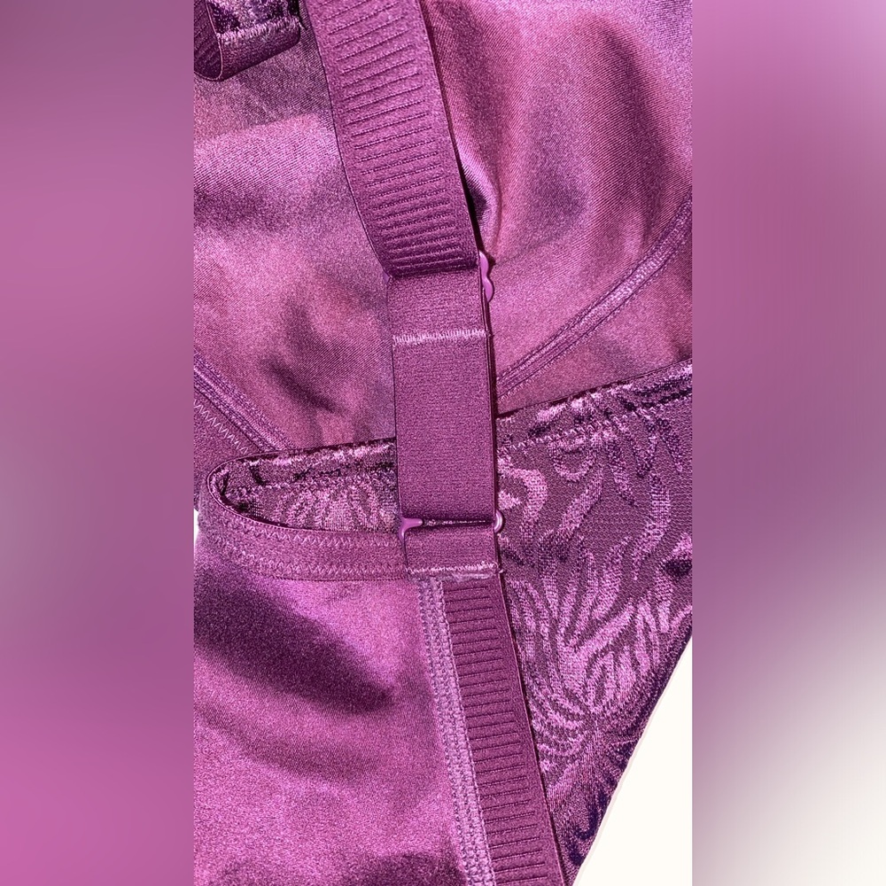 50G Wirefree Lace Purple Bra Mesh Pretty Sturdy 4 Hooks Softly Lined No Padding - Picture 8 of 10